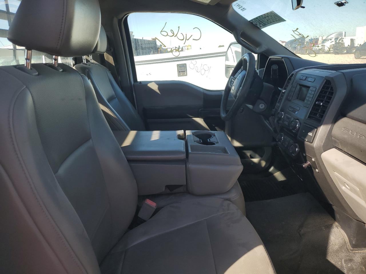 2018 Ford F550 Super Duty VIN: 1FDUF5HT9JEC94803 Lot: 92924765