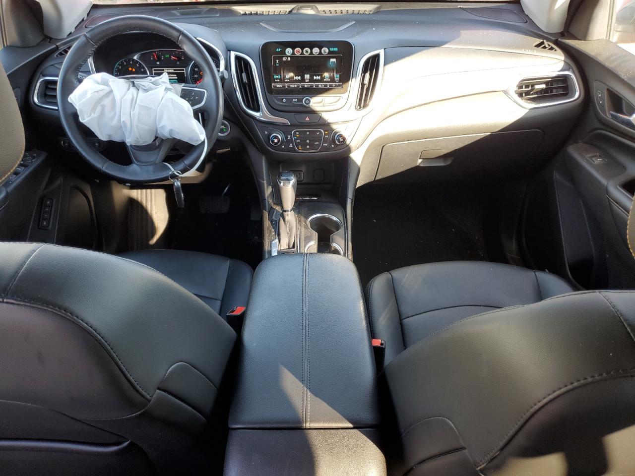 2018 Chevrolet Equinox Premier VIN: 2GNAXWEX5J6189432 Lot: 82363975