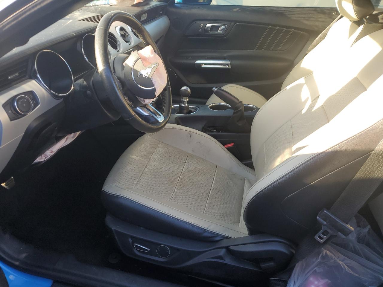 2017 Ford Mustang VIN: 1FATP8UH1H5317619 Lot: 84442105