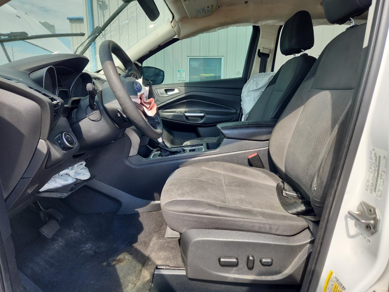 2017 Ford Escape Se VIN: 1FMCU0GD5HUC04688 Lot: 85164185