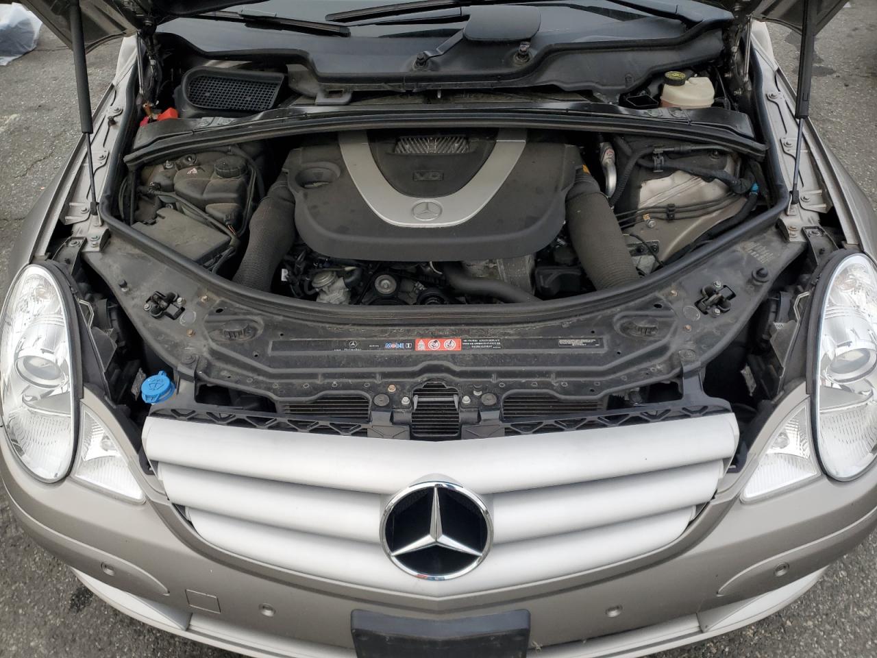 2006 Mercedes-Benz R 350 VIN: 4JGCB65E66A007726 Lot: 90506265