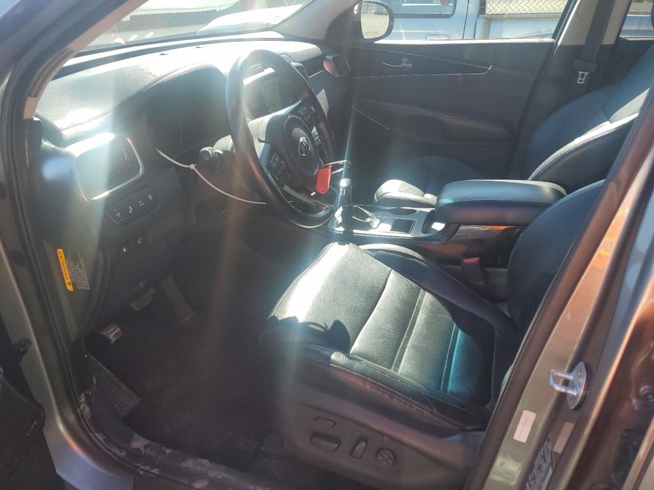 2016 Kia Sorento Sx VIN: 5XYPKDA51GG104155 Lot: 83868285