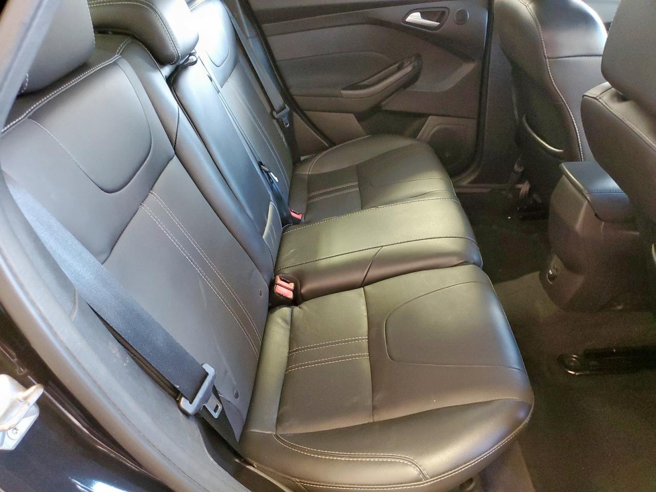 2014 Ford Focus Titanium VIN: 1FADP3N23EL192924 Lot: 85731195