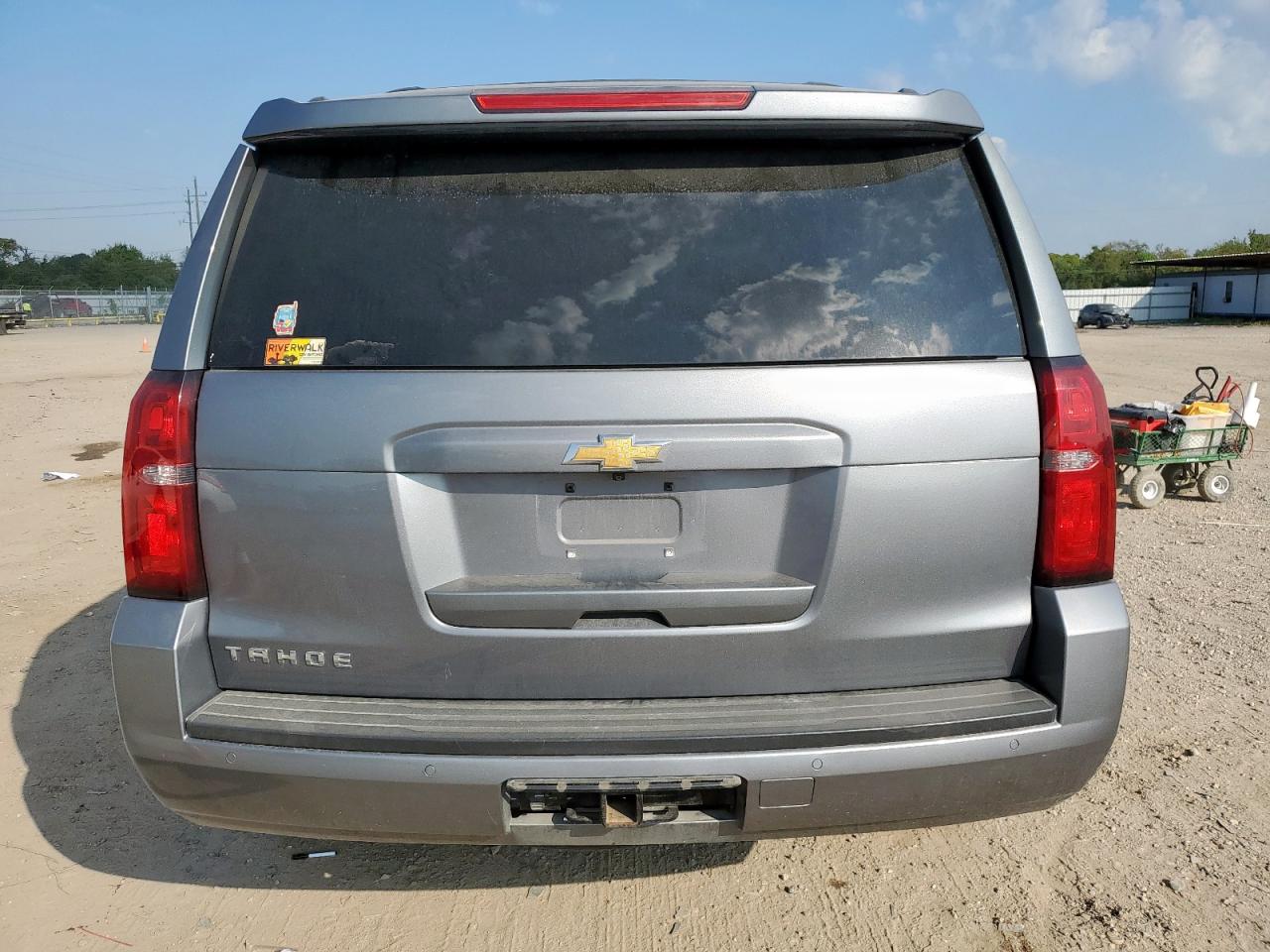 2020 Chevrolet Tahoe C1500 Lt VIN: 1GNSCBKC5LR111024 Lot: 84025885