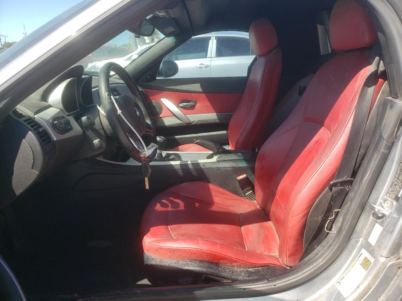 2007 BMW Z4 3.0 VIN: 4USBU33547LW60647 Lot: 85870665
