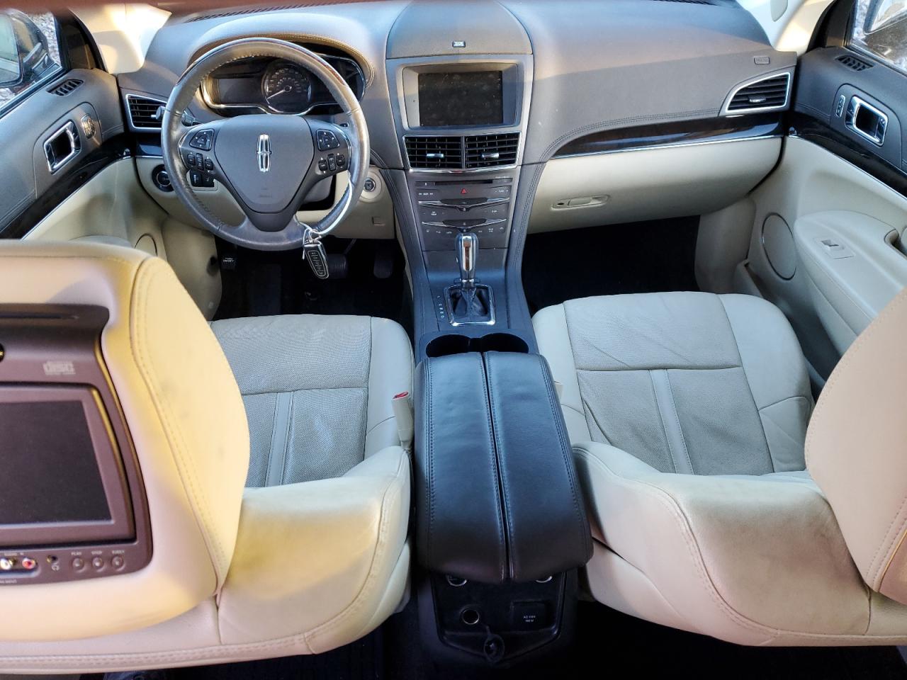 2014 Lincoln Mkt VIN: 2LMHJ5AT4EBL55474 Lot: 82773975