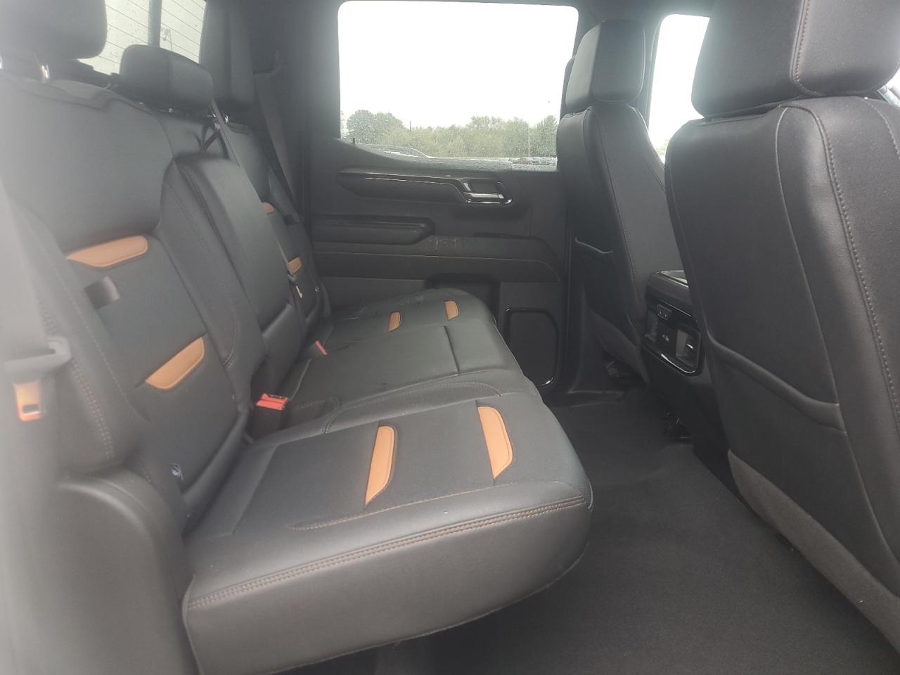 2024 GMC Sierra K1500 At4 VIN: 1GTUUEE80RZ176430 Lot: 85887955