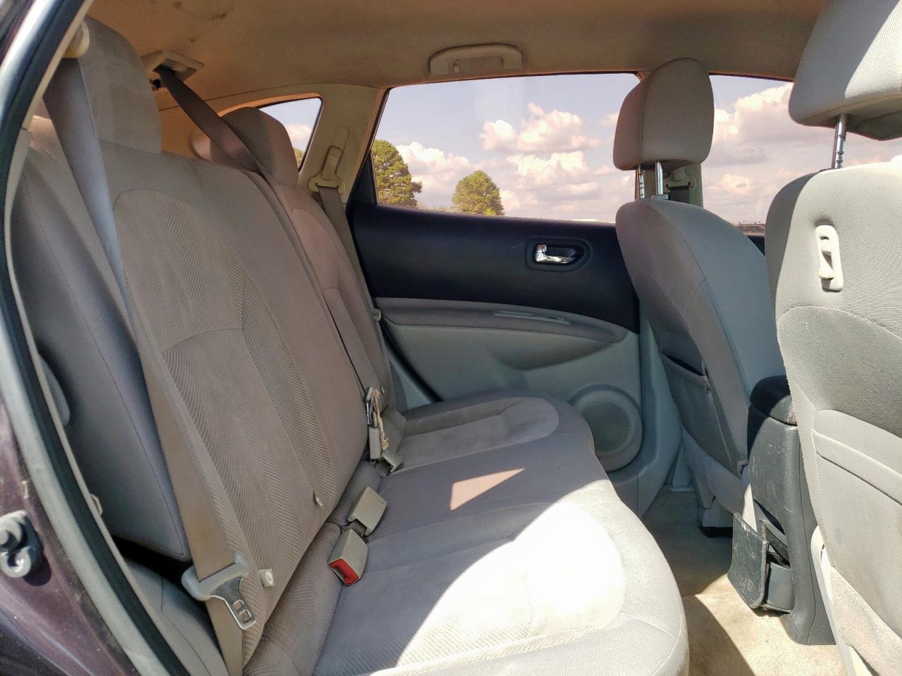 2015 Nissan Rogue Select S VIN: JN8AS5MT3FW674637 Lot: 82363875