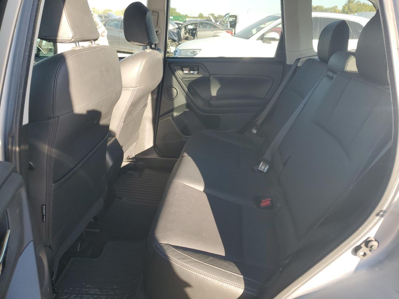 2018 Subaru Forester 2.5I Limited VIN: JF2SJARC7JH528857 Lot: 85601515