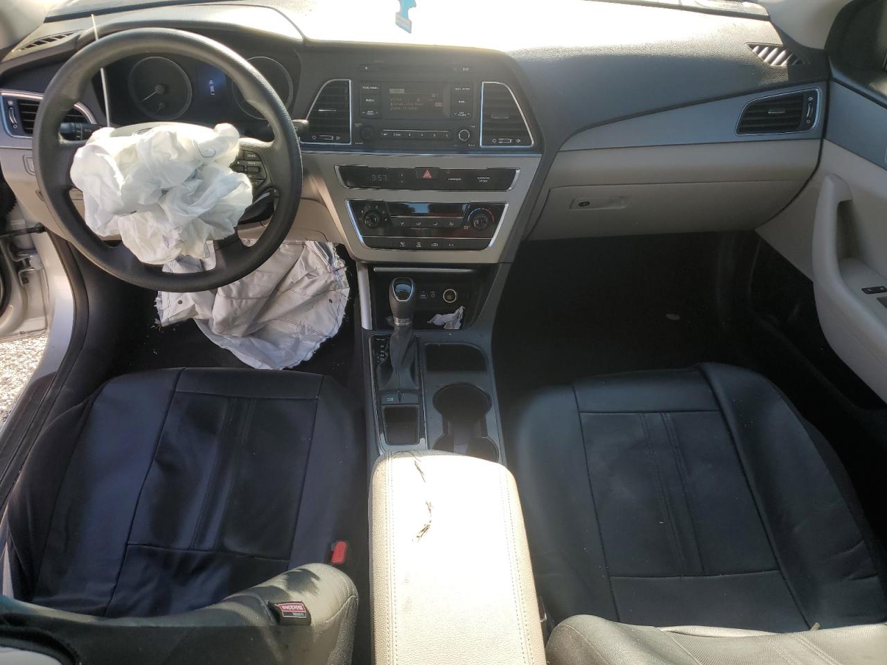 2017 Hyundai Sonata Se VIN: 5NPE24AF4HH577879 Lot: 85906955