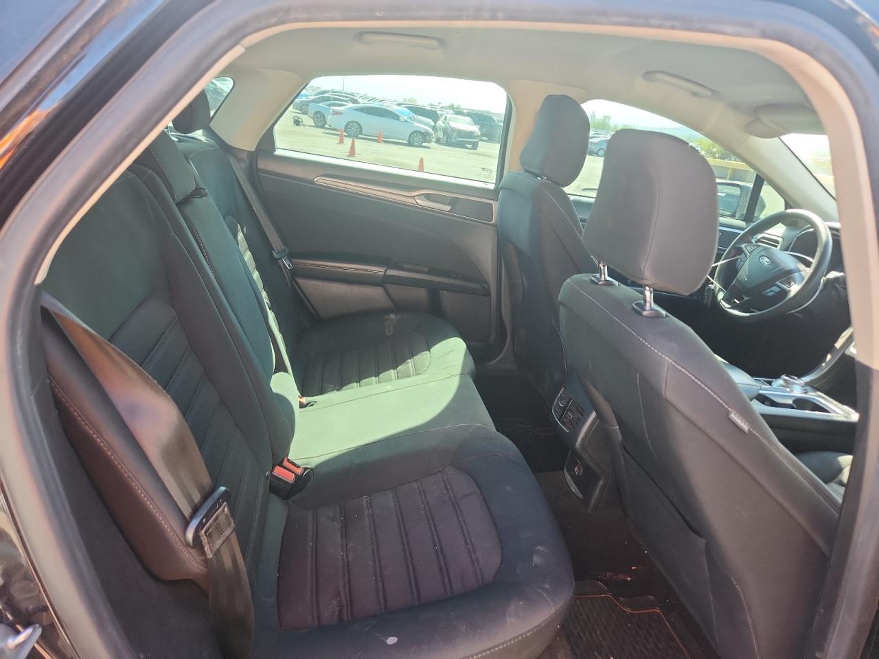 2020 Ford Fusion Se VIN: 3FA6P0HD9LR255379 Lot: 85760935