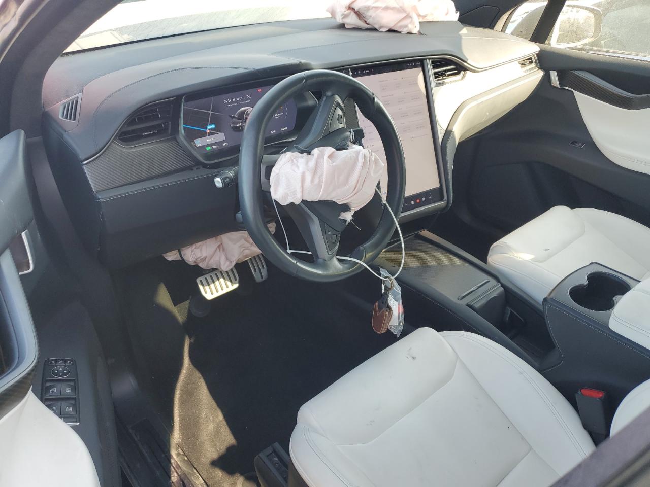 2020 Tesla Model X VIN: 5YJXCAE45LF301697 Lot: 85193505