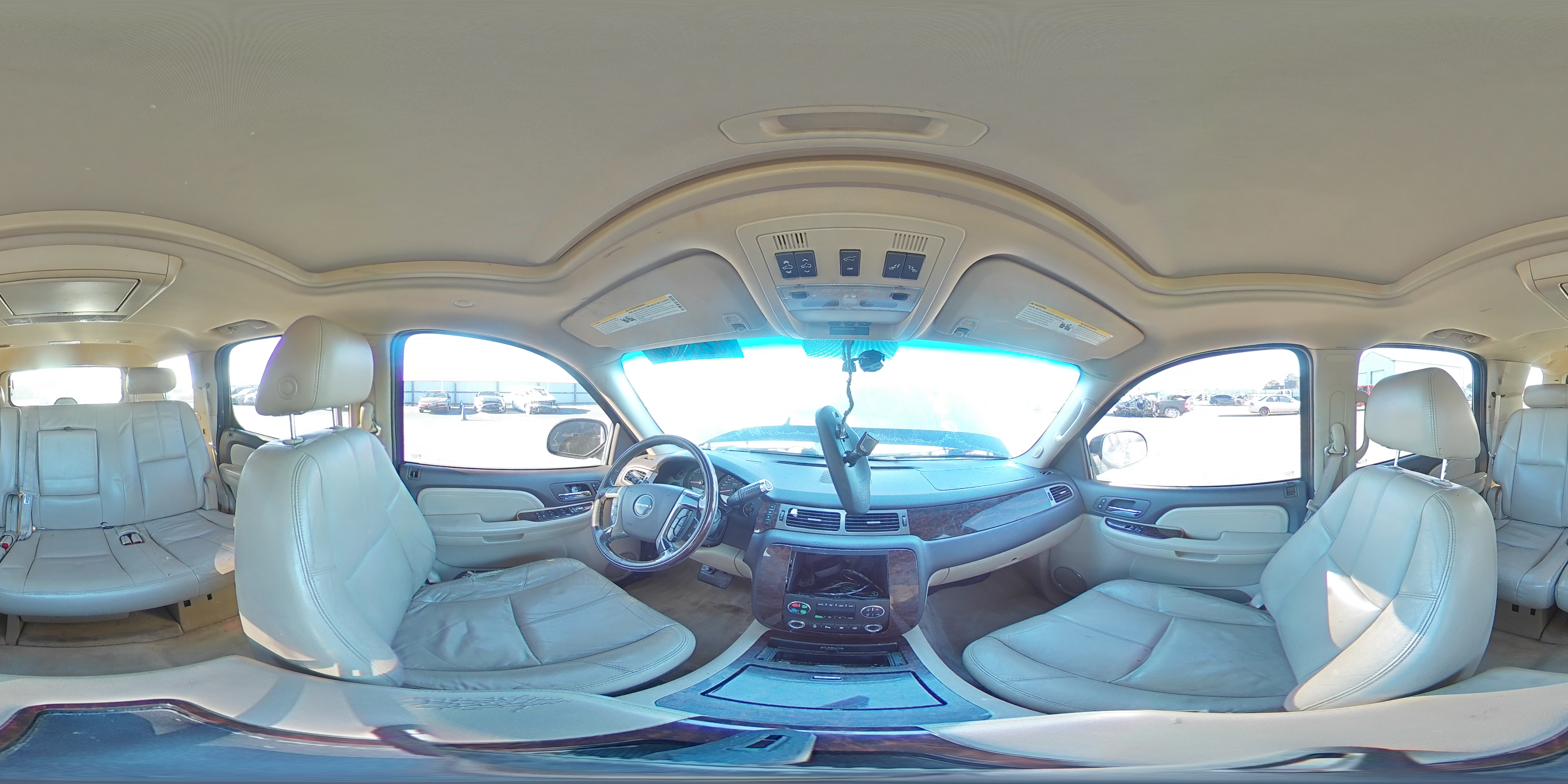 2008 GMC Yukon Denali VIN: 1GKFK63808J186495 Lot: 82771085