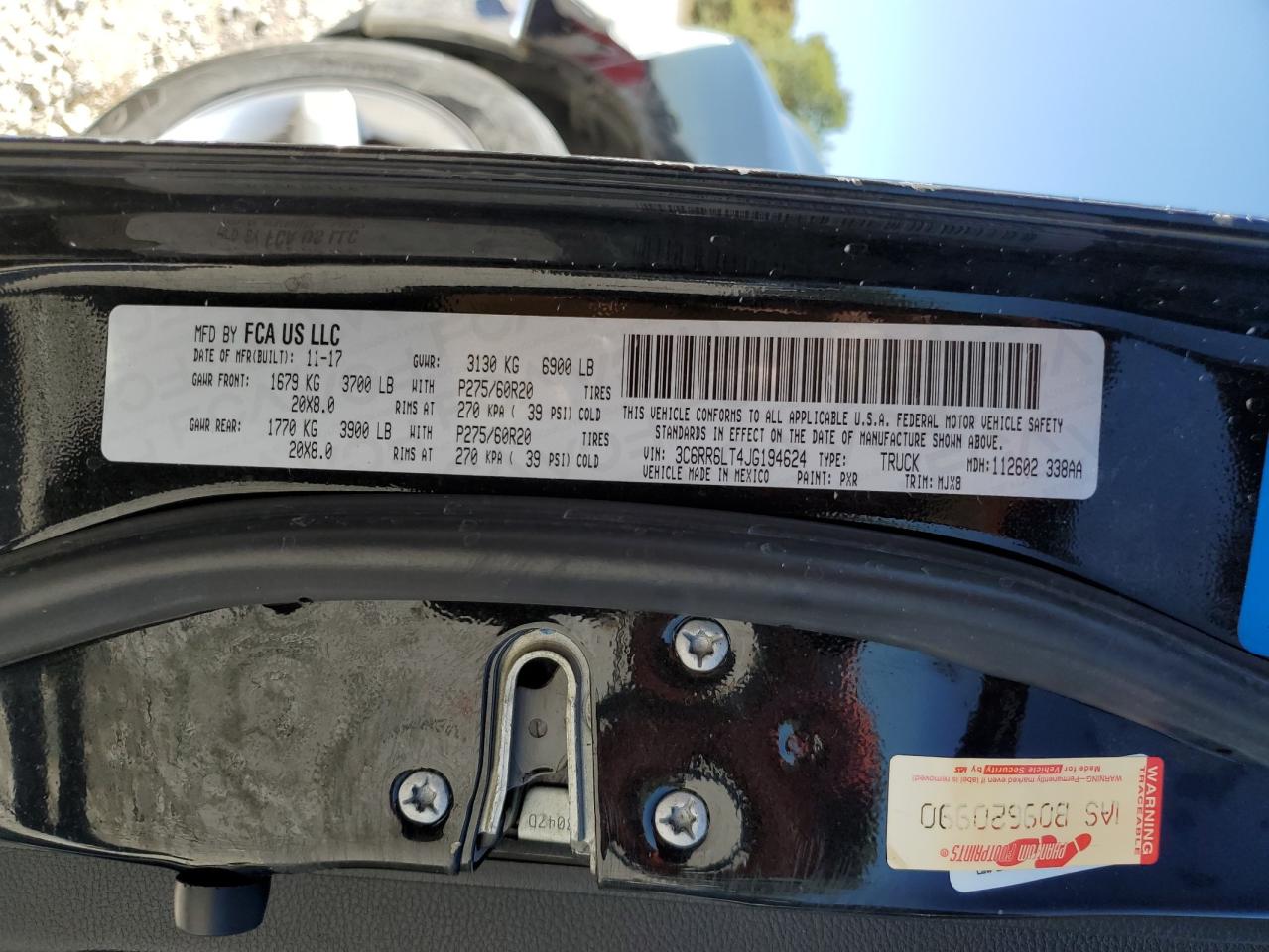 2018 Ram 1500 Slt VIN: 3C6RR6LT4JG194624 Lot: 87011645