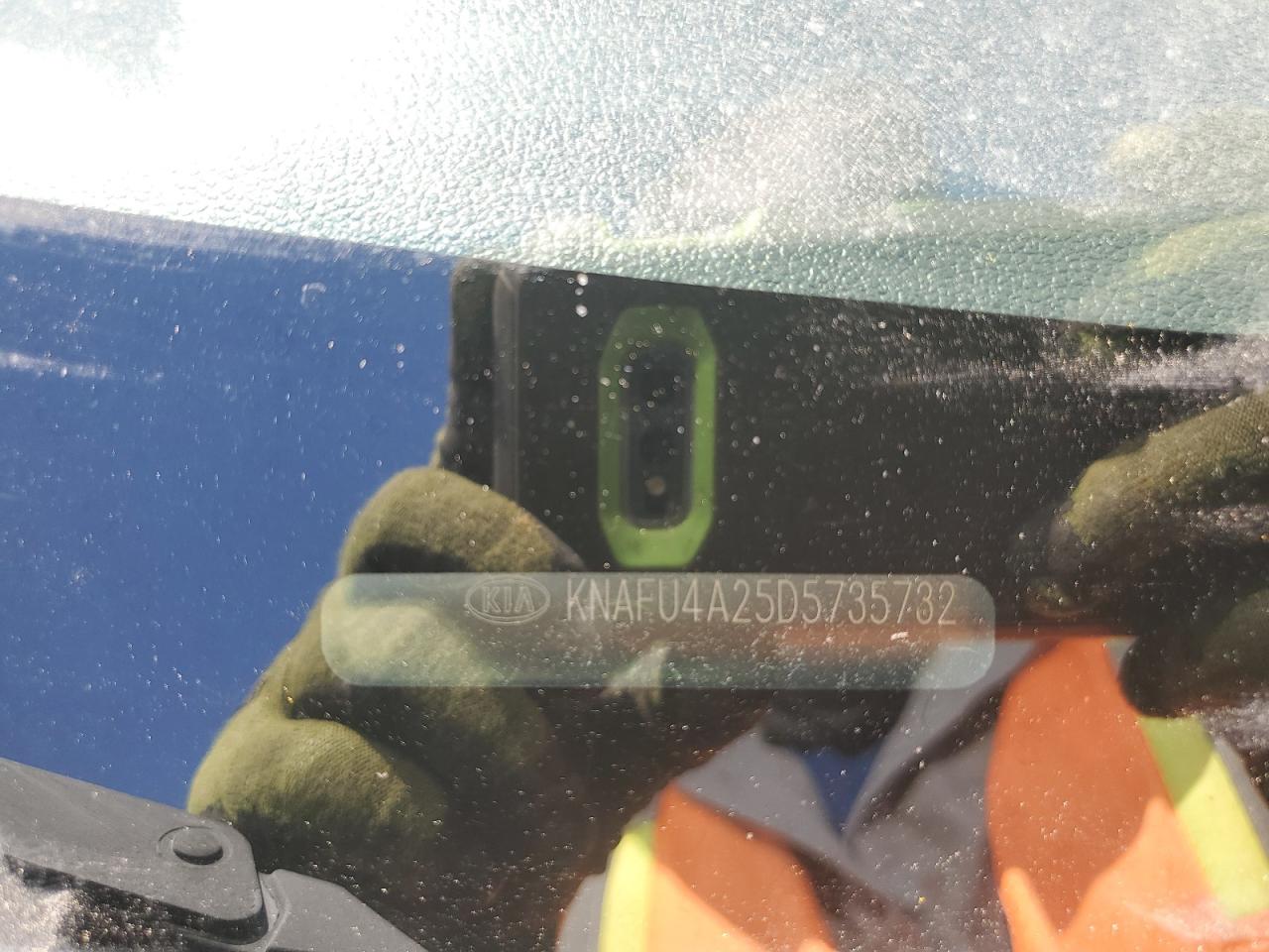 2013 Kia Forte Ex VIN: KNAFU4A25D5735732 Lot: 85587775