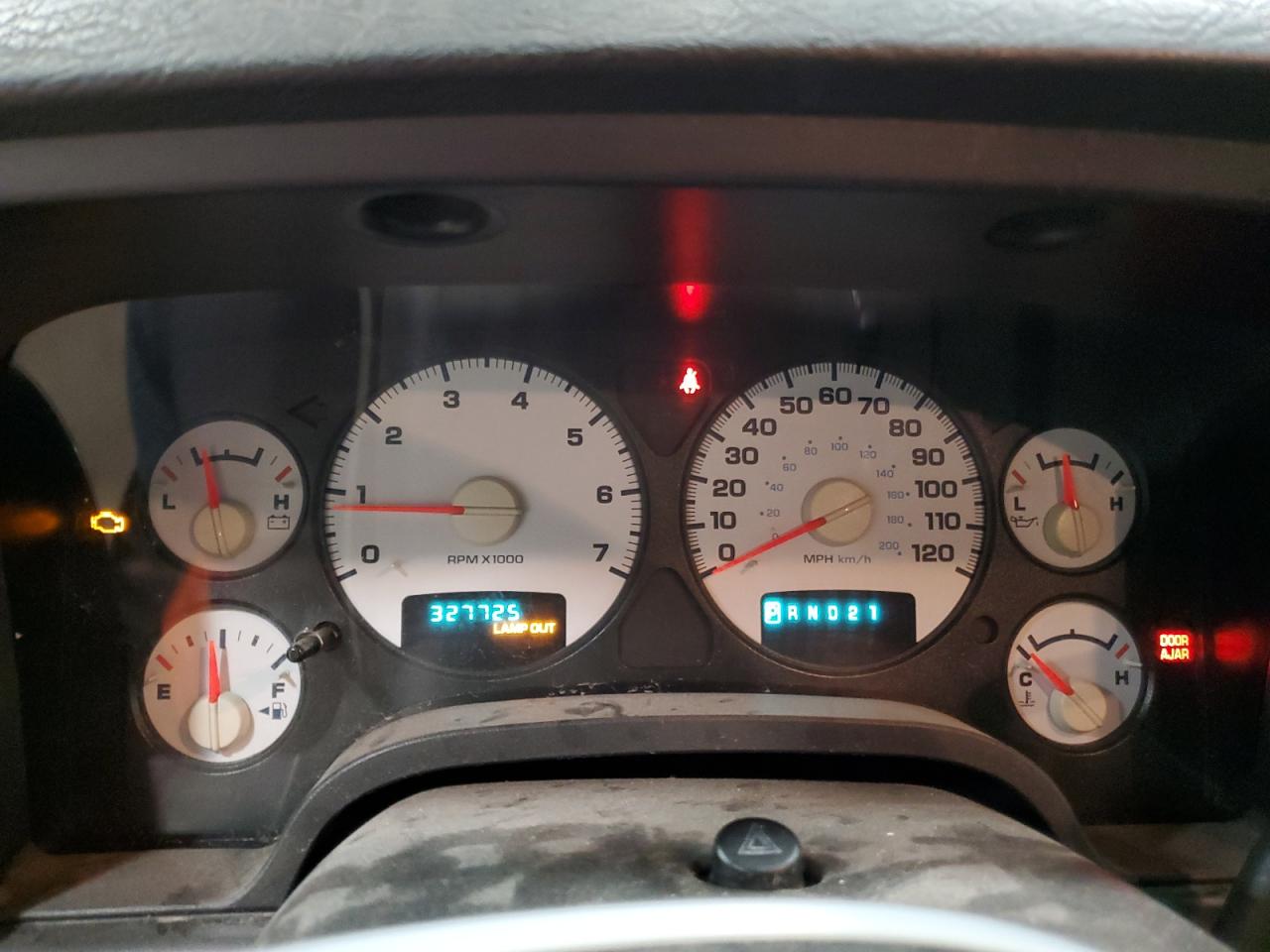 2004 Dodge Ram 1500 St VIN: 1D7HU18D24J128833 Lot: 90516875