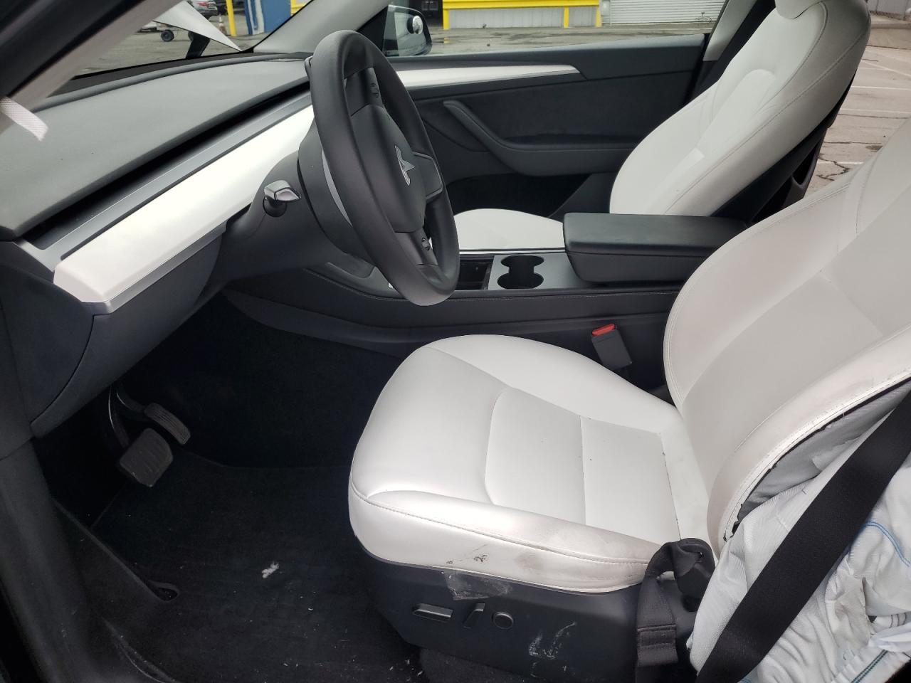 2023 Tesla Model Y VIN: 7SAYGDEE4PF896683 Lot: 81955045