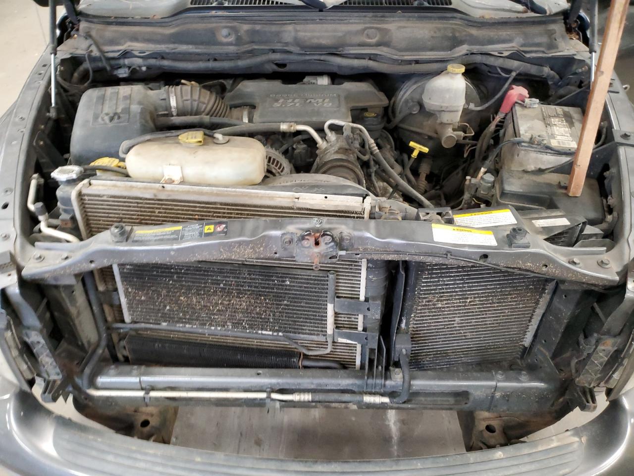 2004 Dodge Ram 1500 St VIN: 1D7HU18D24J128833 Lot: 90516875