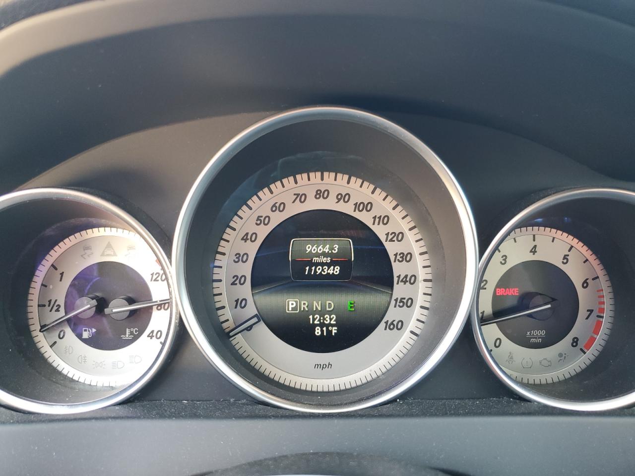 2014 Mercedes-Benz C 250 VIN: WDDGF4HB8EG207024 Lot: 81911545