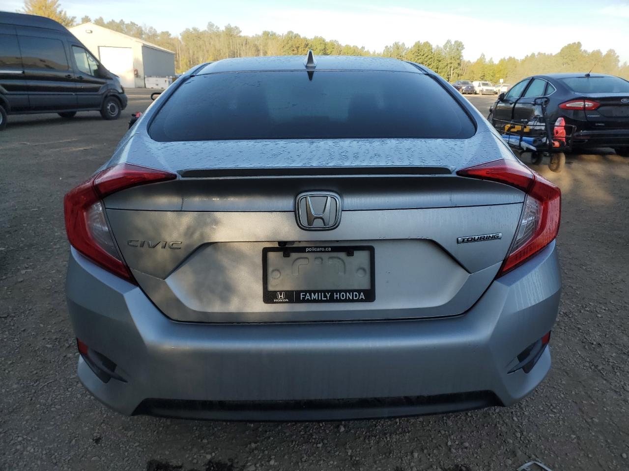 2018 Honda Civic Touring VIN: 2HGFC1F99JH102747 Lot: 84749575