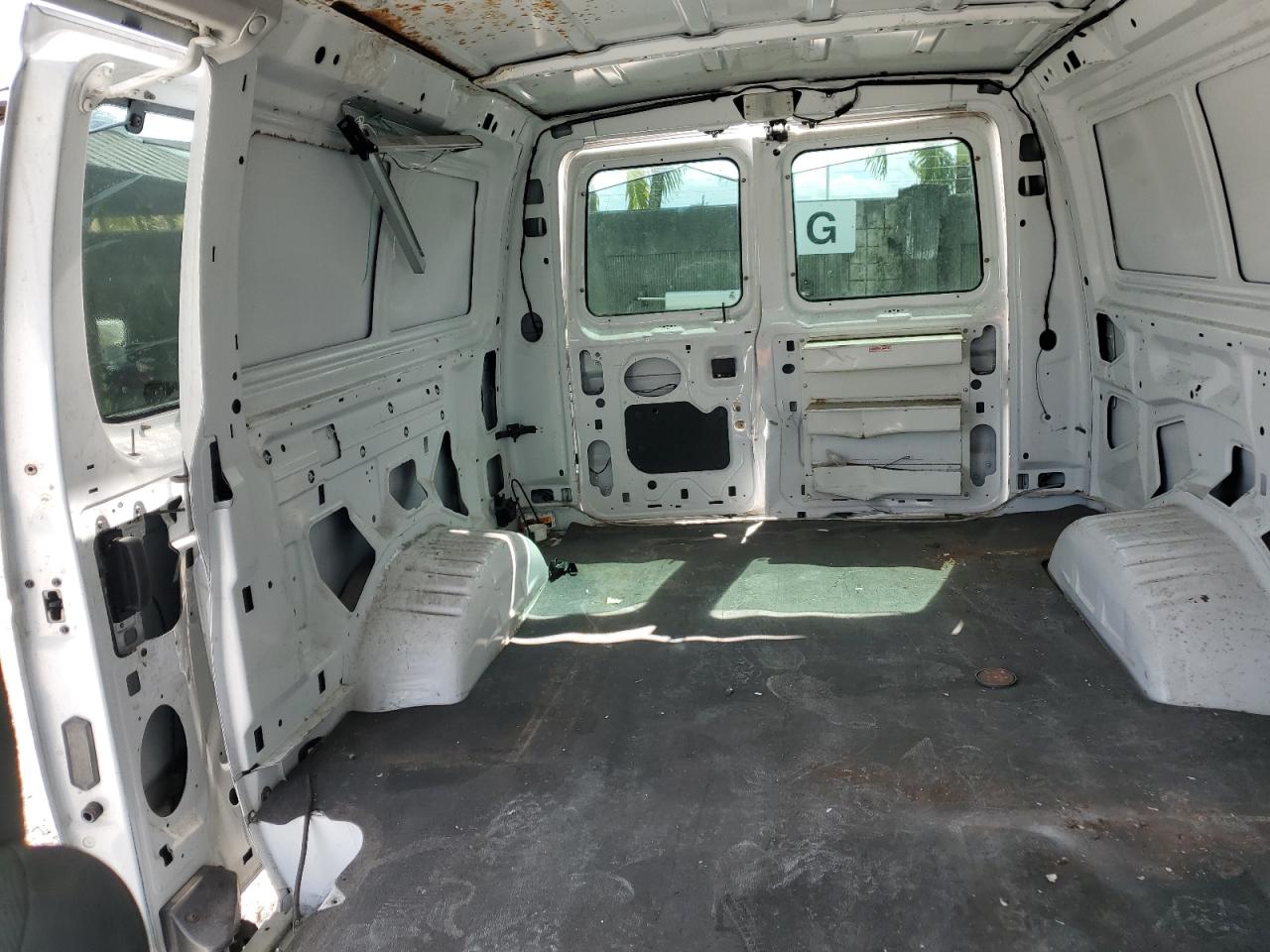 2003 Ford Econoline E250 Van VIN: 1FTNE24W83HA96421 Lot: 71616565