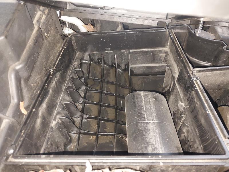 2015 LAND ROVER DISCOVERY 3.0 SDV6 HSE LUXURY 5DR AUTO