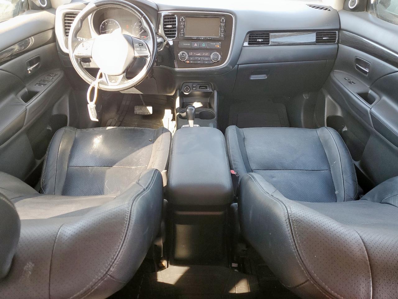 2016 Mitsubishi Outlander Se VIN: JA4AD3A39GZ015647 Lot: 83835055