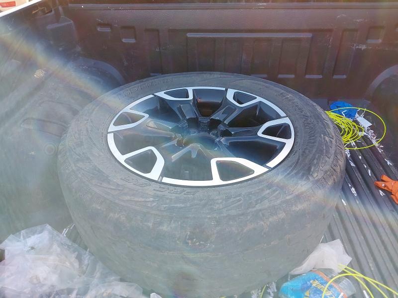 2017 TOYOTA HILUX INVINCIBLE X D/CAB PICK UP 2.4 D-4D AUTO