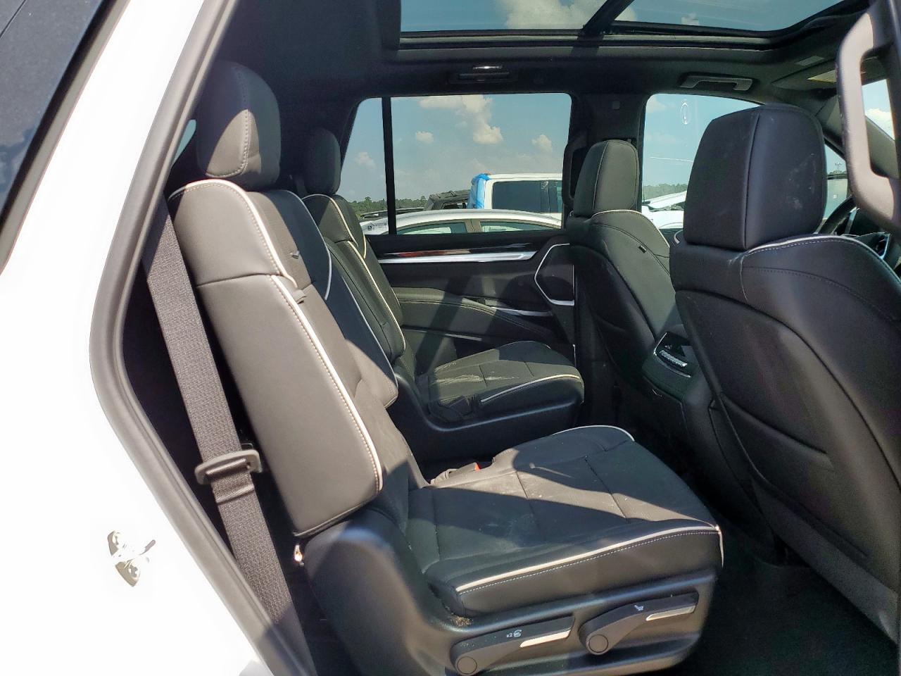 2025 Cadillac Escalade Sport VIN: 1GYS9FRL6SR382977 Lot: 84877575