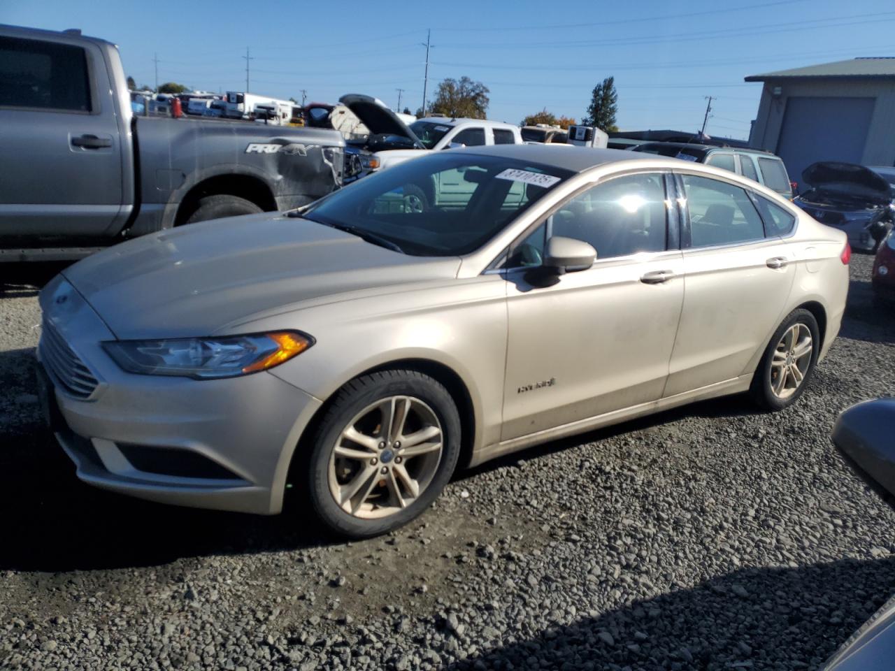 FORD FUSION 2018. Lot# 87410135. VIN 3FA6P0LU4JR226926. Photo 1