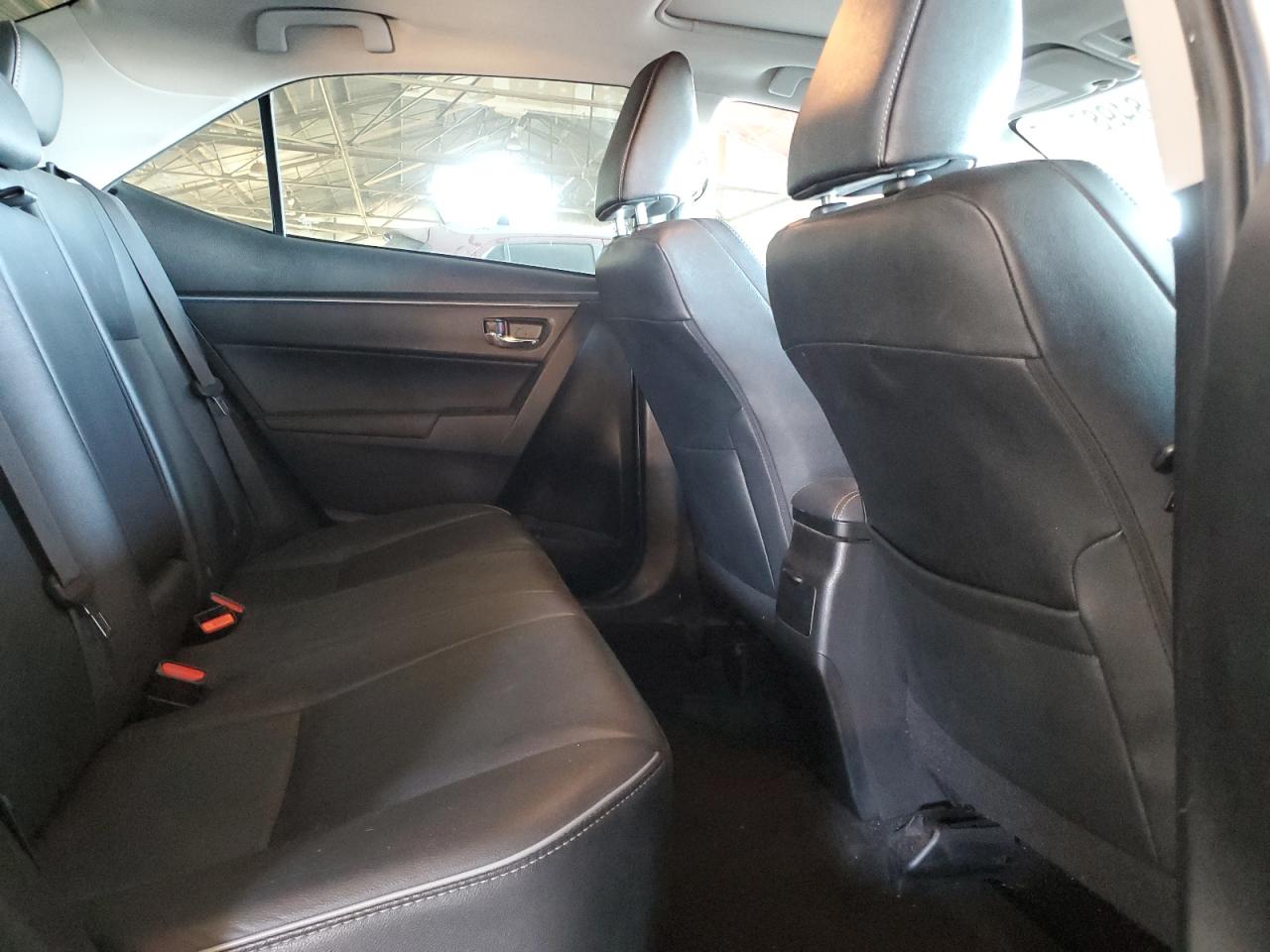 2016 Toyota Corolla L VIN: 5YFBURHE0GP426563 Lot: 84987755