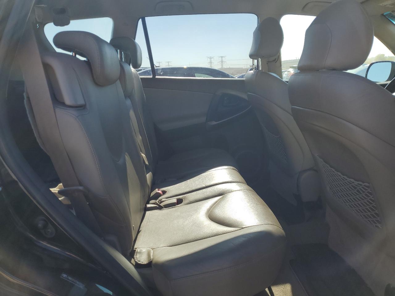 2007 Toyota Rav4 Limited VIN: JTMBD31V376033915 Lot: 85861955