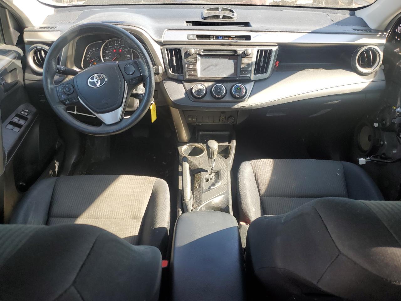 2015 Toyota Rav4 Le VIN: JTMBFREV5FJ025561 Lot: 85128305