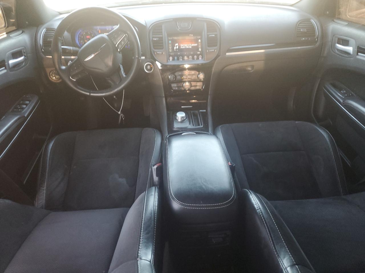 2018 Chrysler 300 S VIN: 2C3CCABG4JH234986 Lot: 90523895