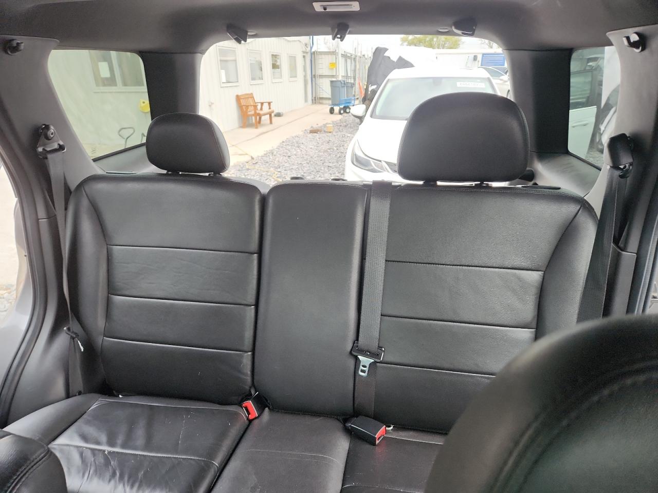 2010 Ford Escape Limited VIN: 1FMCU0EG5AKC95735 Lot: 85827005