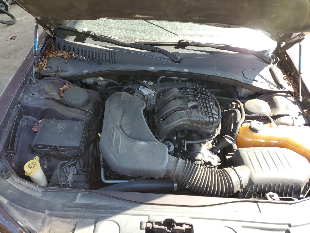 2014 Chrysler 300 S VIN: 2C3CCABG0EH124281 Lot: 87055755
