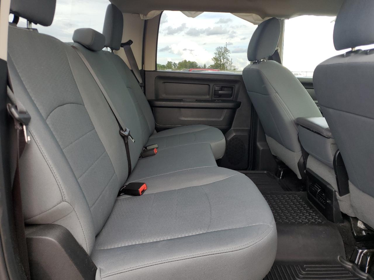 2017 Ram 1500 St VIN: 1C6RR7KT1HS854872 Lot: 85811085