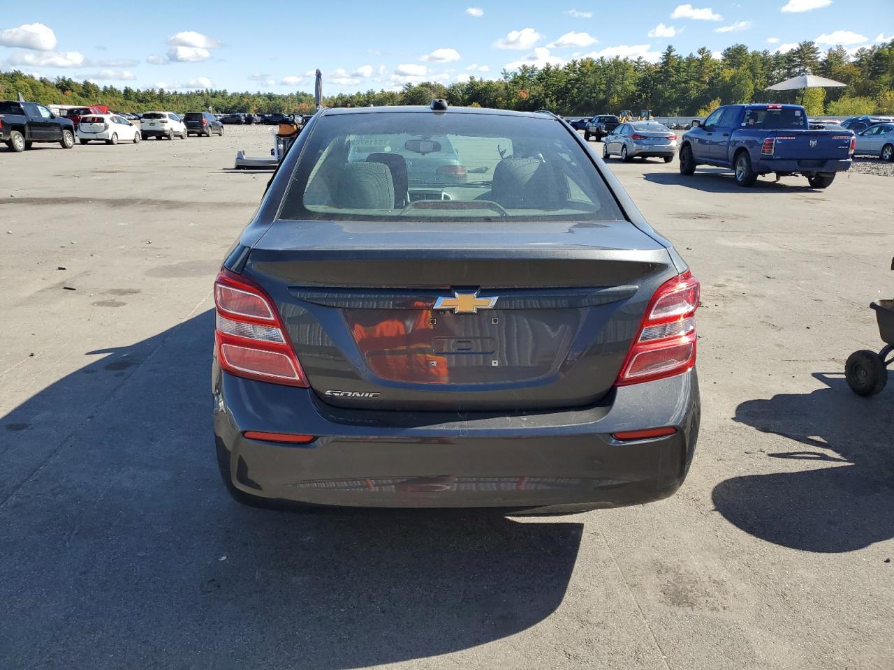 2017 Chevrolet Sonic Ls VIN: 1G1JB5SGXH4143489 Lot: 84197225