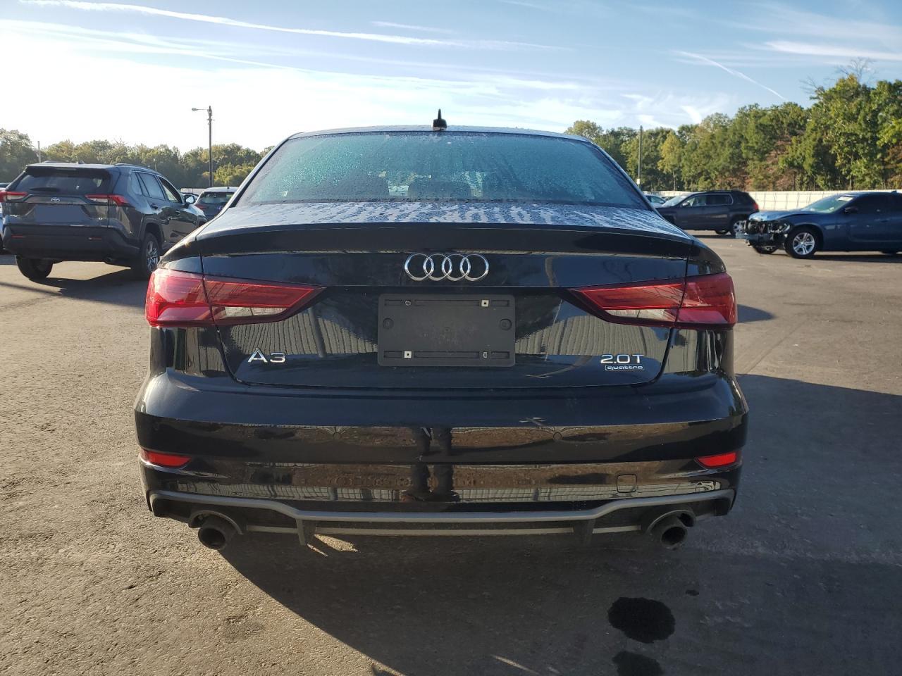 2018 Audi A3 Premium Plus VIN: WAUJ8GFF1J1086560 Lot: 84375075