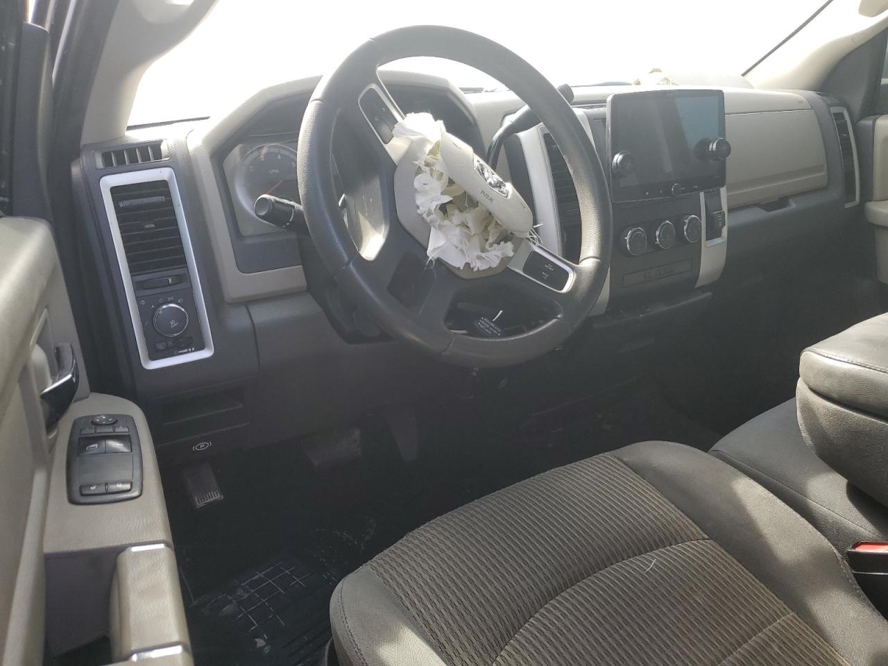 2009 Dodge Ram 1500 VIN: 1D3HB16TX9J509399 Lot: 87272545