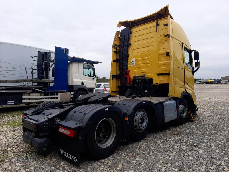 2022 VOLVO FH 