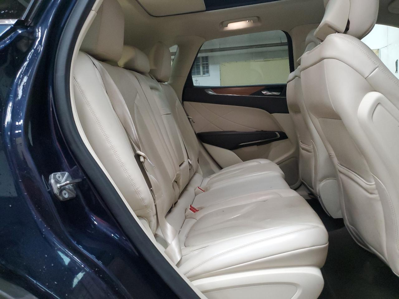 2015 Lincoln Mkc VIN: 5LMTJ2AH5FUJ15794 Lot: 83961665