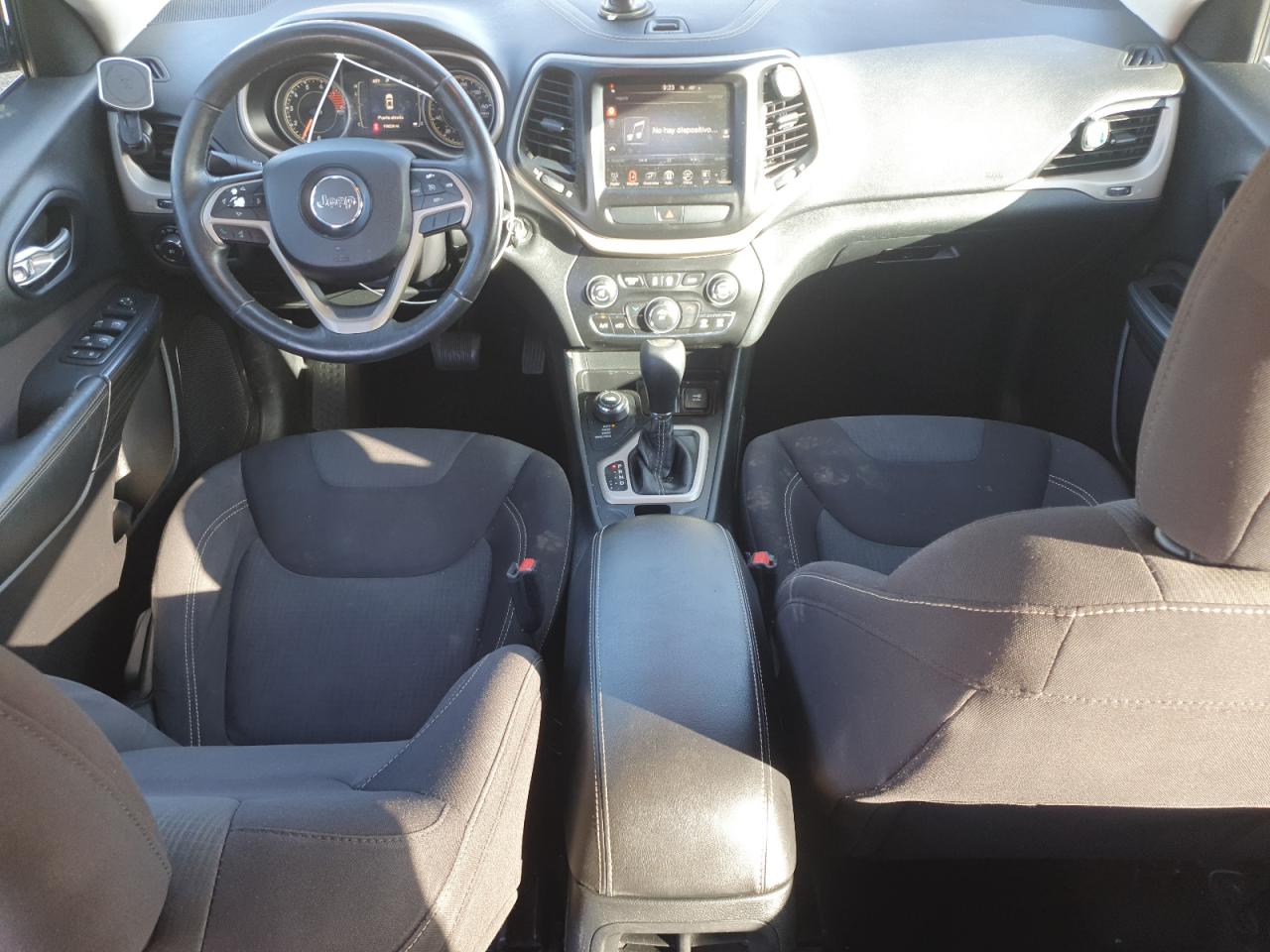 2016 Jeep Cherokee Latitude VIN: 1C4PJMCS0GW163013 Lot: 86690675