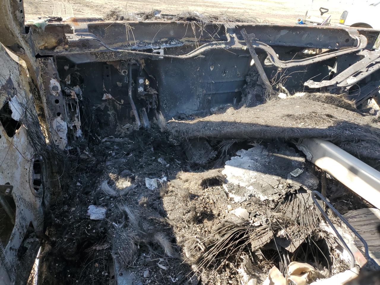 2003 Hummer H2 VIN: 5GRGN23U03H142251 Lot: 82373385