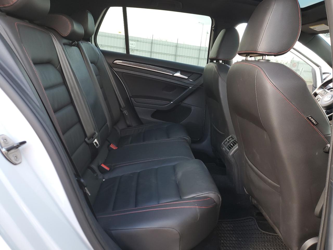 2015 Volkswagen Gti VIN: 3VW4T7AU9FM072613 Lot: 90646025