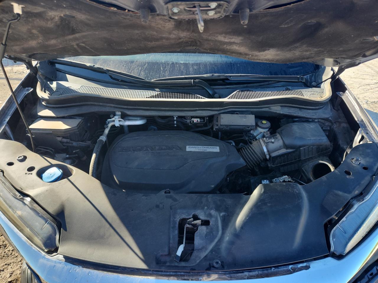 2019 Honda Pilot Lx VIN: 5FNYF5H14KB008795 Lot: 90725535