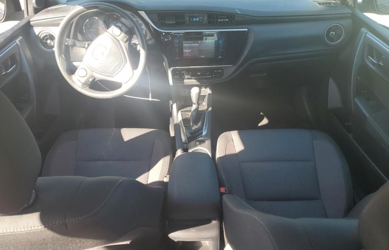 2019 Toyota Corolla L VIN: 2T1BURHE4KC195286 Lot: 84863945