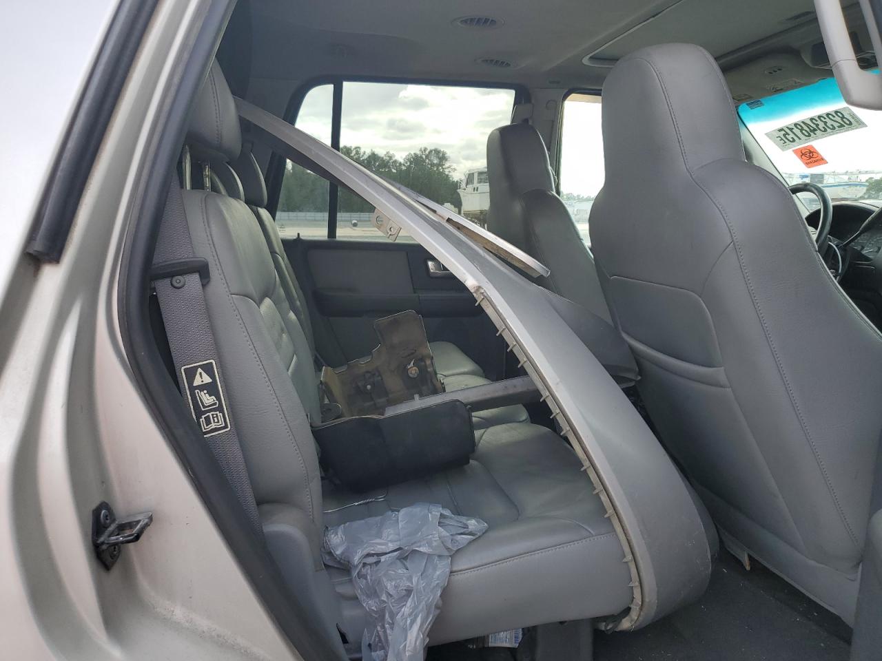 2003 Ford Expedition Xlt VIN: 1FMEU15L63LA43517 Lot: 82334815