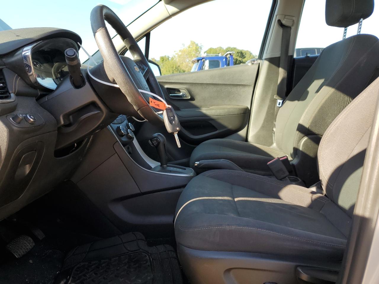 2019 Chevrolet Trax Ls VIN: 3GNCJKSB6KL153399 Lot: 87250855