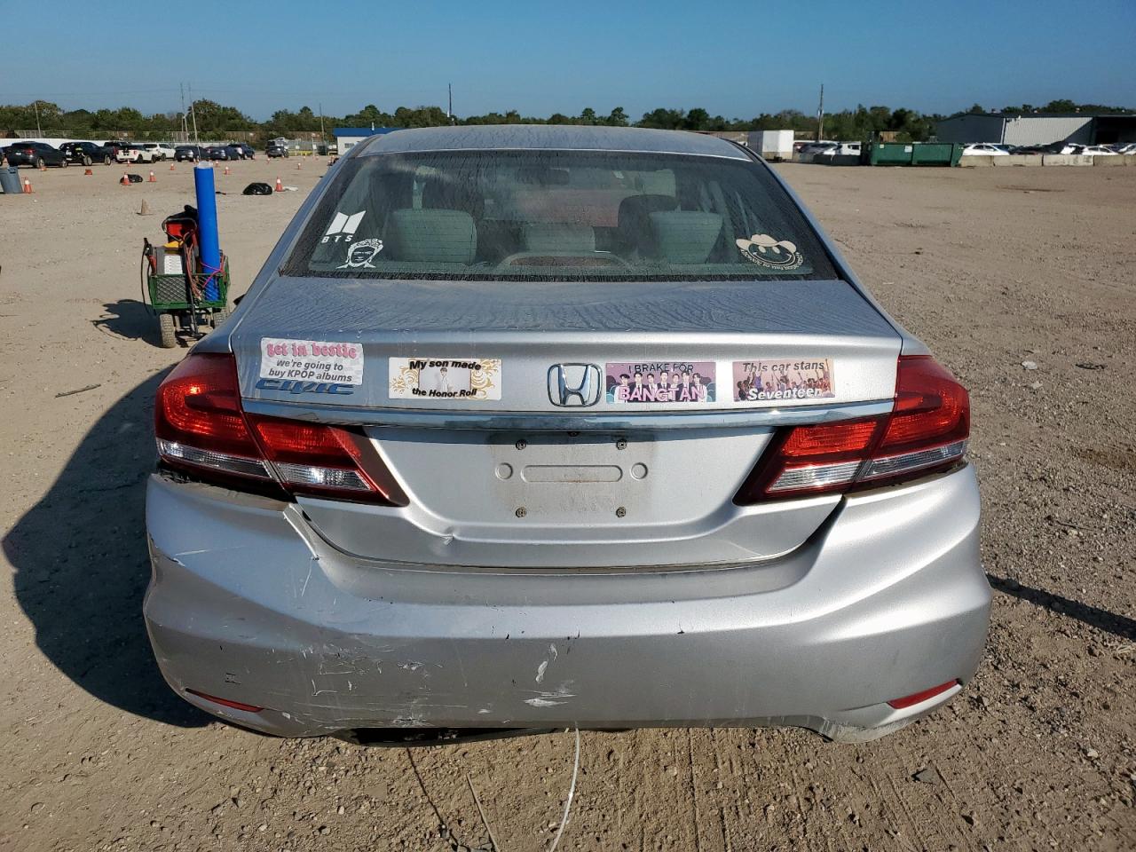 2015 Honda Civic Lx VIN: 2HGFB2F51FH537050 Lot: 84918265